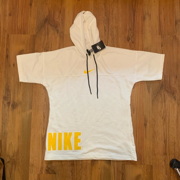 Nike Tops - White Nike short sleeve hoodie sleeveless hoodie
